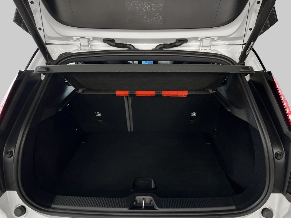 Volvo EX30 Extended Range Ultra 5d