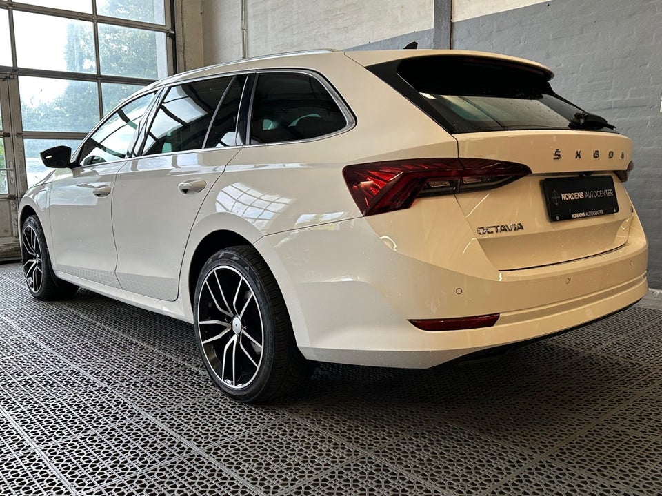 Skoda Octavia 1,4 TSi iV Plus Combi DSG 5d