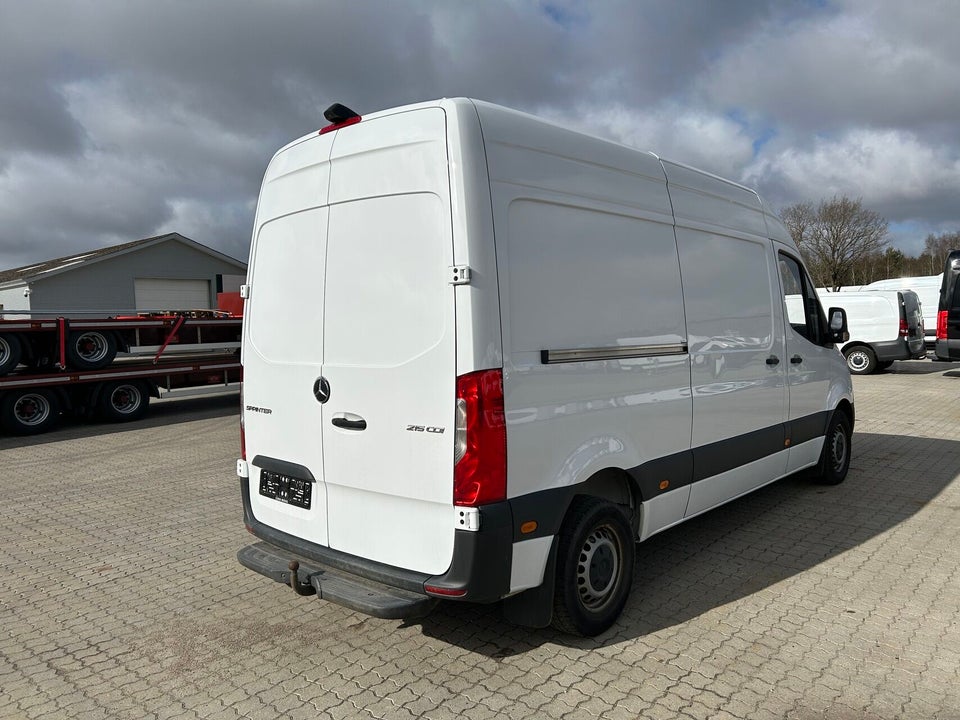 Mercedes Sprinter 215 2,0 CDi A2 Kassevogn aut. FWD
