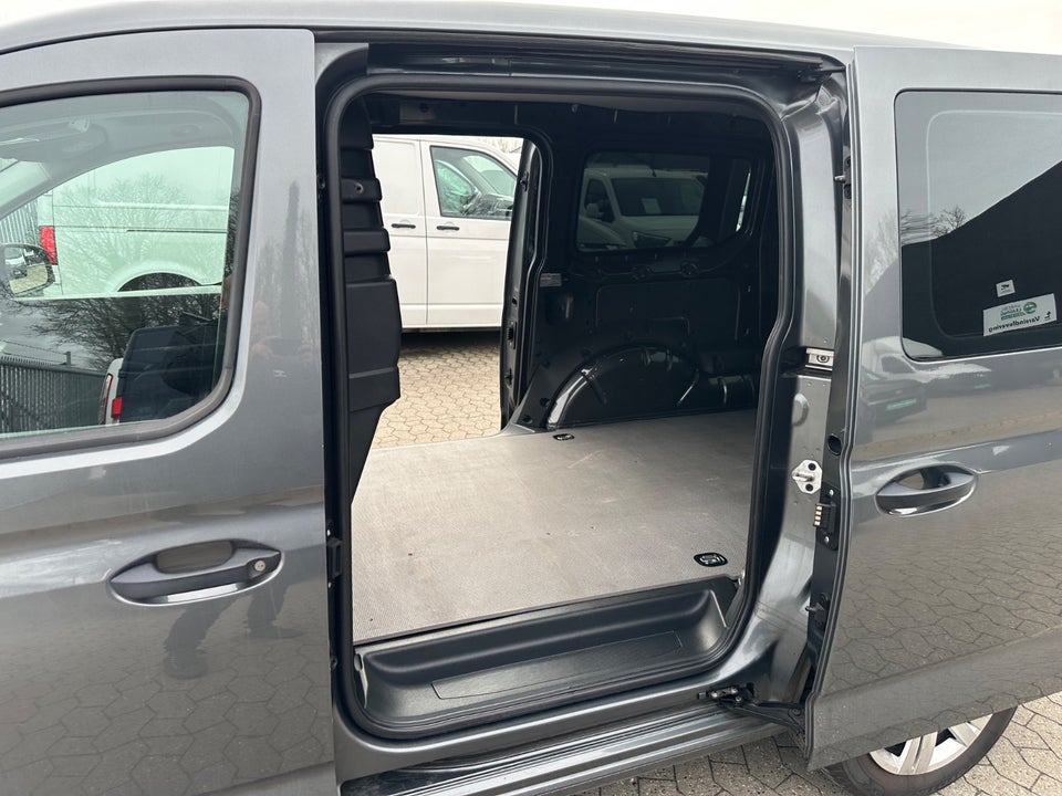 VW Caddy Maxi 2,0 TDi 122 DSG Cargo