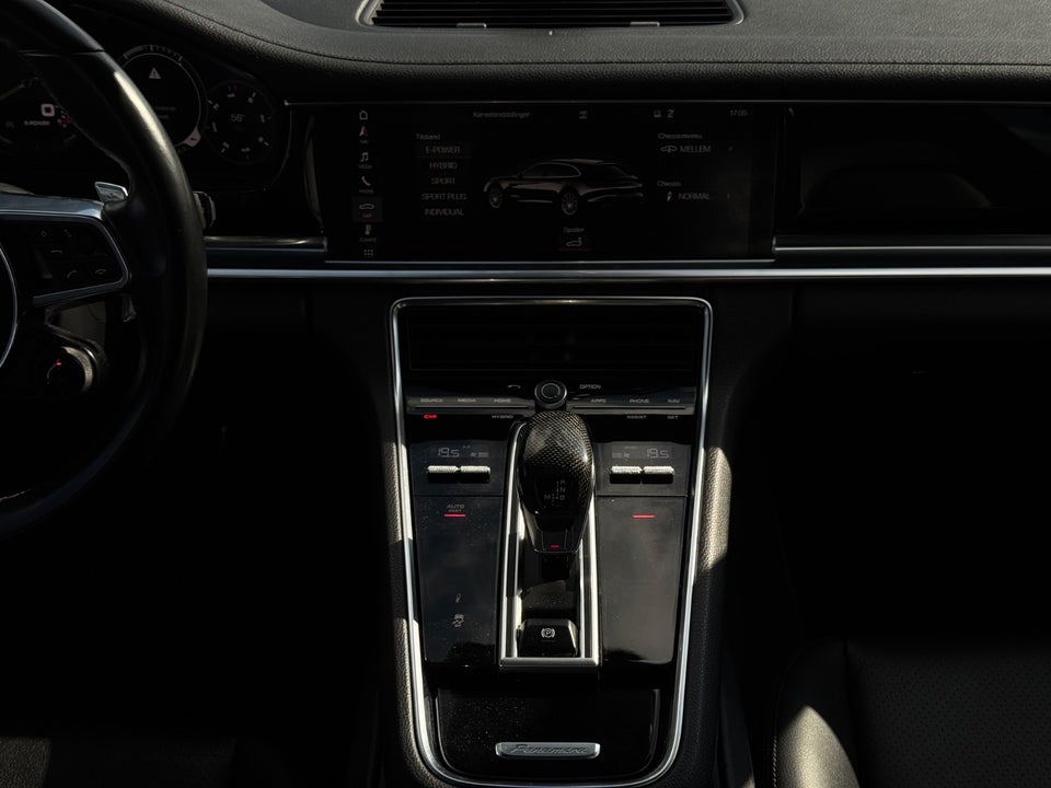 Porsche Panamera 4 2,9 E-Hybrid Sport Turismo PDK 5d