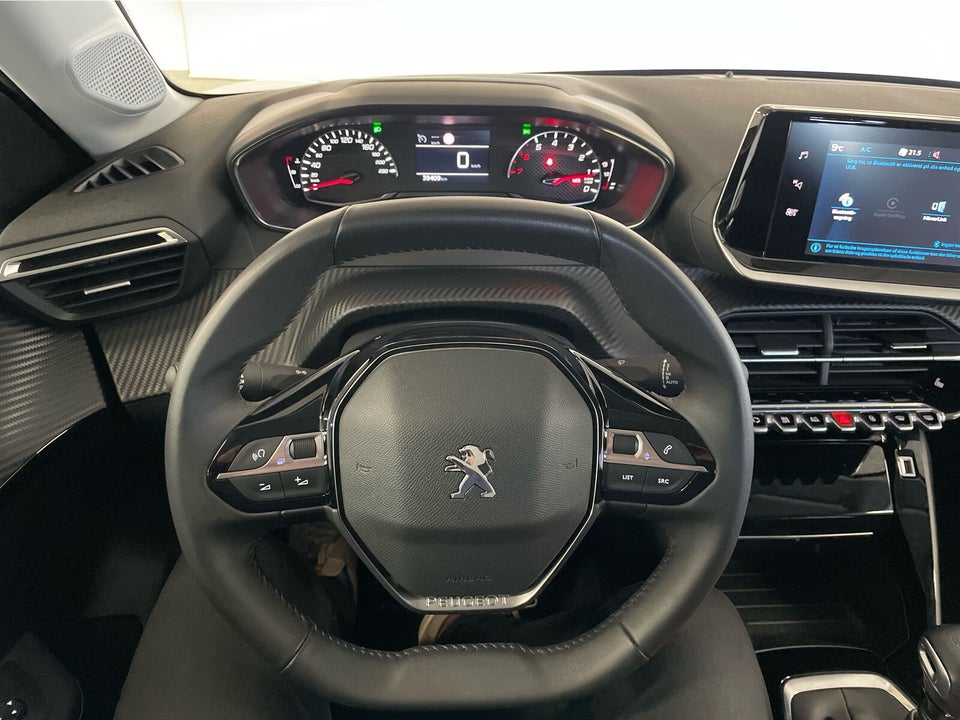 Peugeot 208 1,2 PureTech 100 Allure 5d