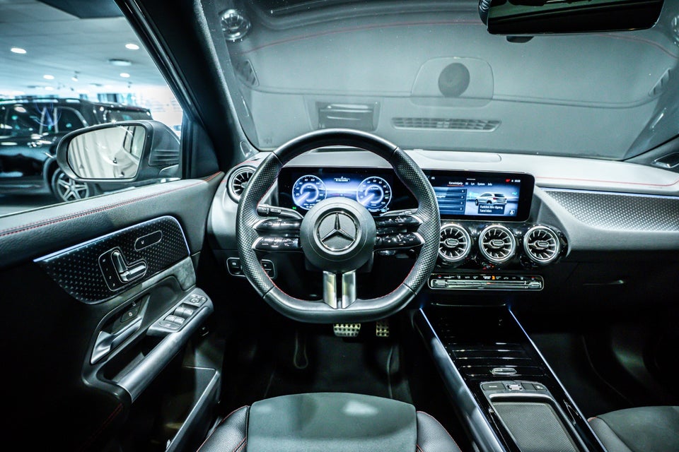 Mercedes EQA250+ AMG Premium 5d