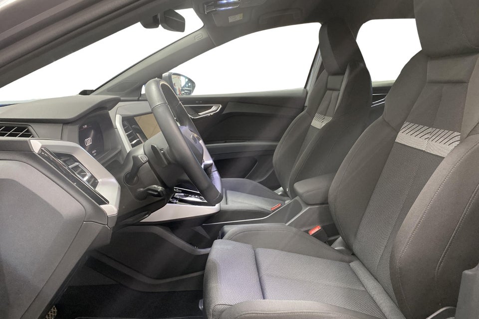 Audi Q4 e-tron 40 Attitude 5d