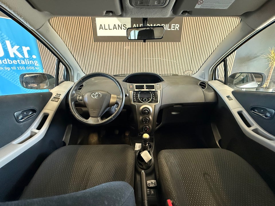 Toyota Yaris 1,4 D-4D T2 5d