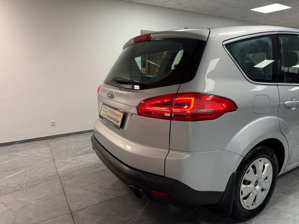 Ford S-MAX 2,0 SCTi 203 Titanium aut. 7prs 5d