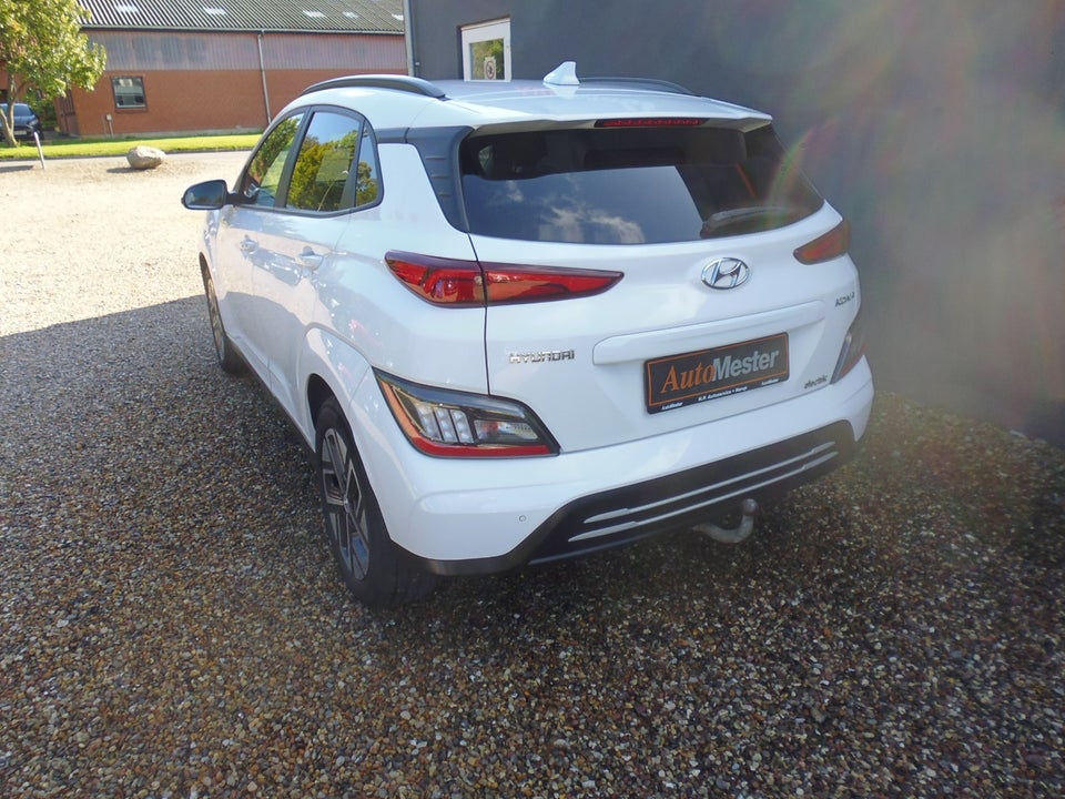 Hyundai Kona 64 EV Advanced 5d