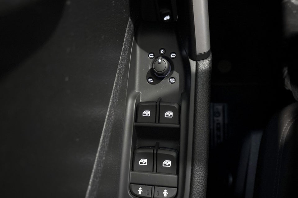 Audi Q2 35 TFSi Prestige S-tr. 5d