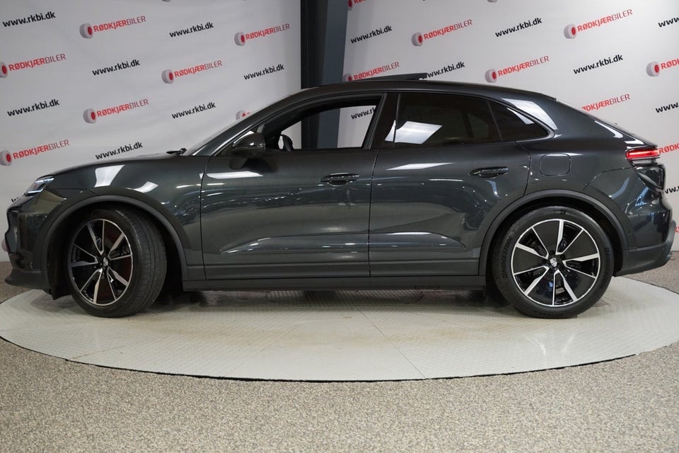 Porsche Macan 4 5d
