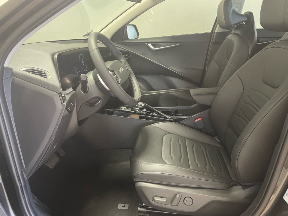 Kia Niro 64 EV Prestige 5d