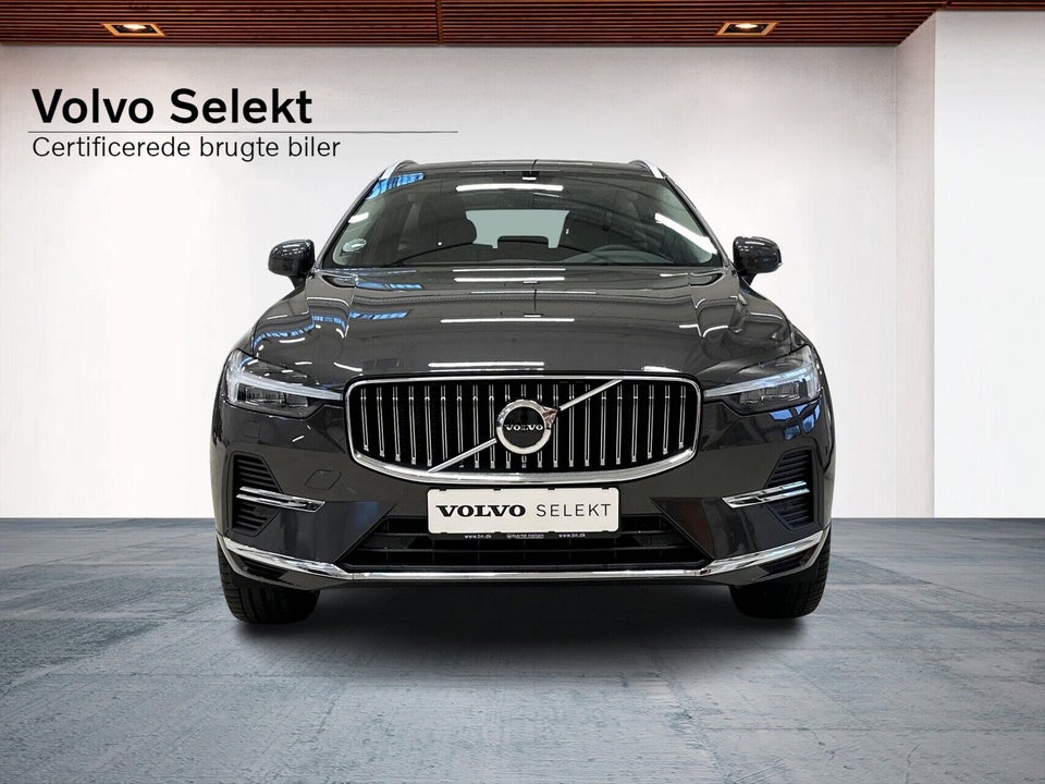 Volvo XC60 2,0 T6 ReCharge Core aut. AWD 5d