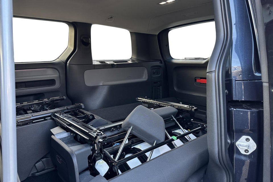 VW ID.Buzz 77 Pro Van 5d