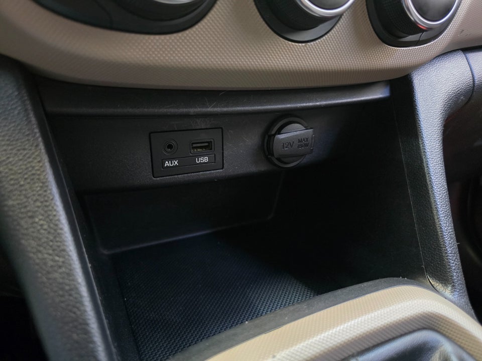 Hyundai i10 1,0 Move 5d