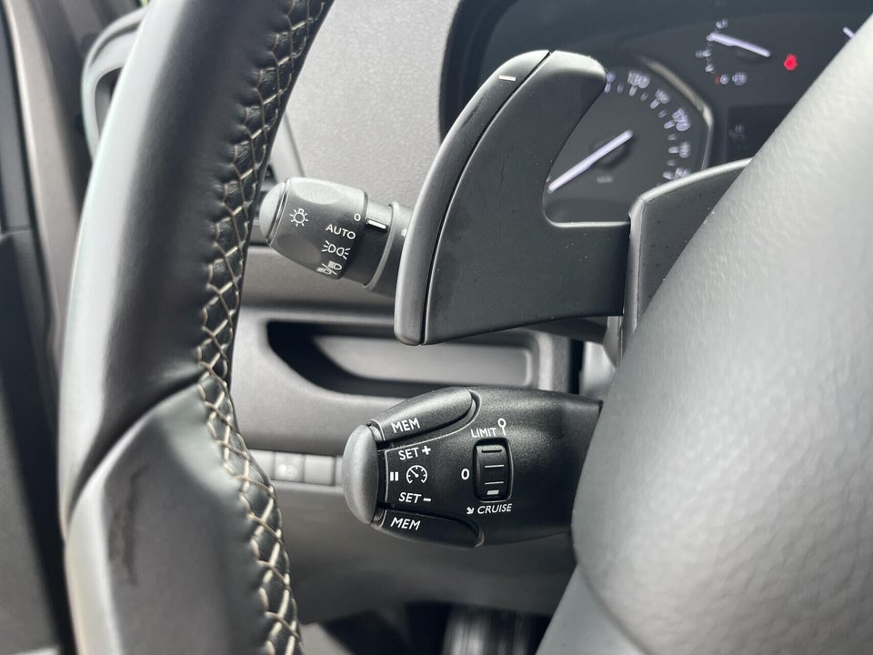 Toyota ProAce 2,0 D 144 Long Comfort Master aut. 4d