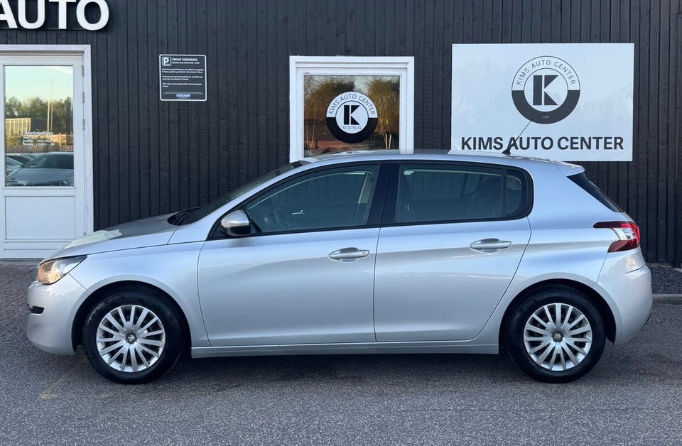 Peugeot 308 1,2 VTi 82 Active 5d