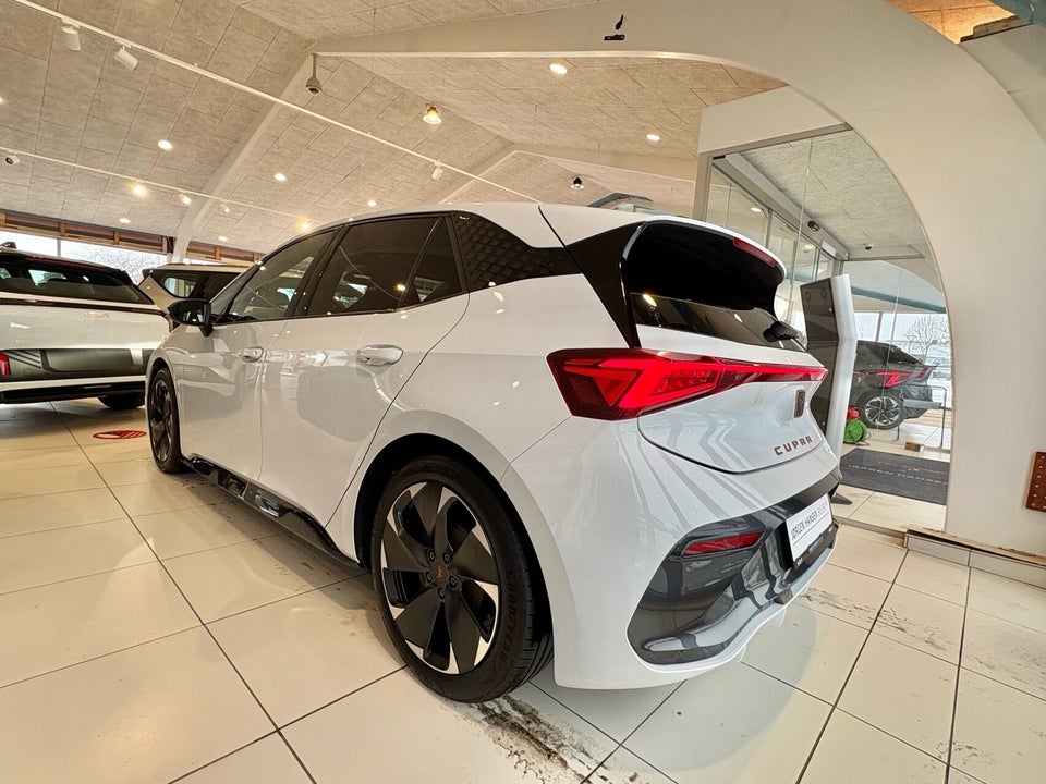 Cupra Born 77 e-Boost 5d