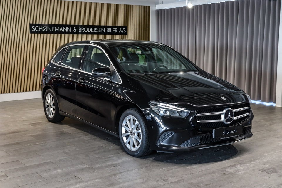 Mercedes B220 d 2,0 Progressive aut. 5d