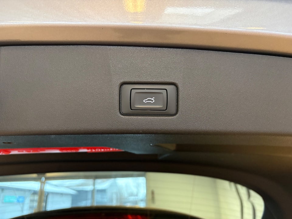 Audi Q4 e-tron 40 5d