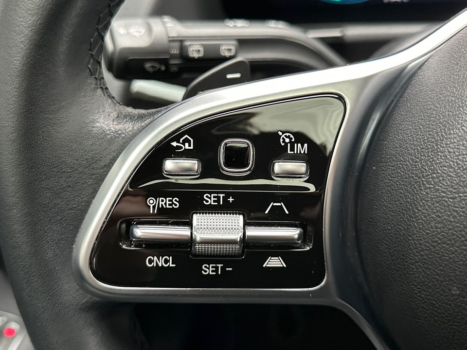 Mercedes EQA250+ Progressive 5d