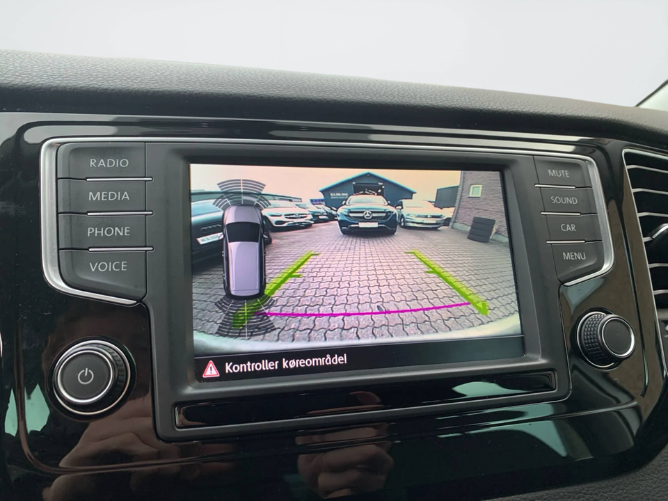 VW Golf Sportsvan 1,4 TSi 150 R-line DSG BMT 5d