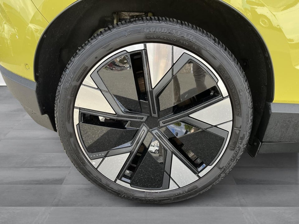 Volvo EX30 Twin Performance Ultra 5d