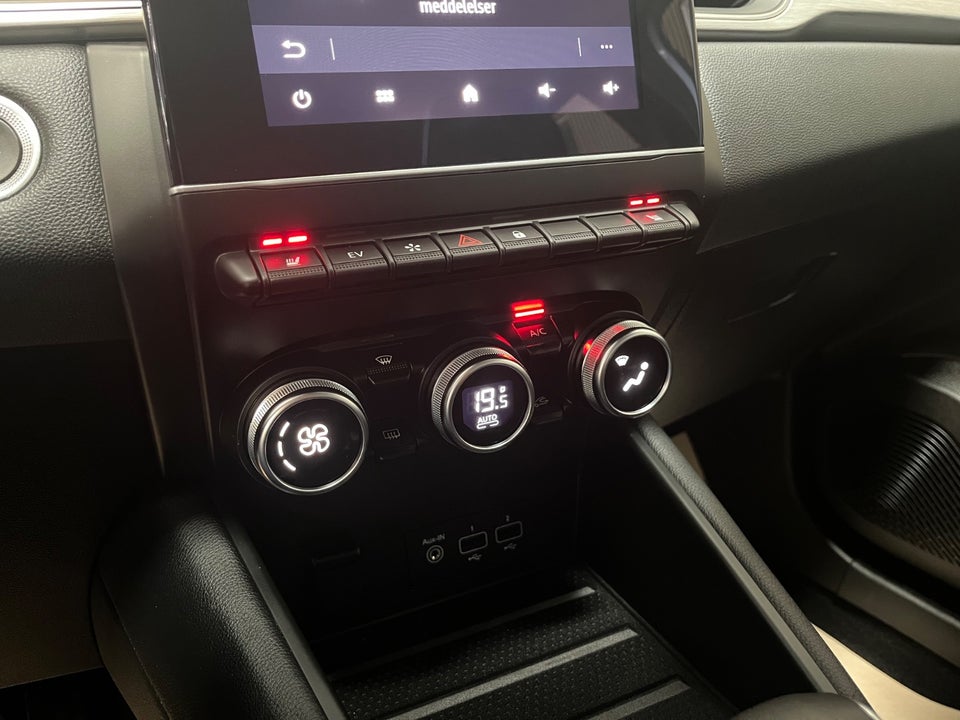 Renault Captur 1,6 E-Tech Intens 5d