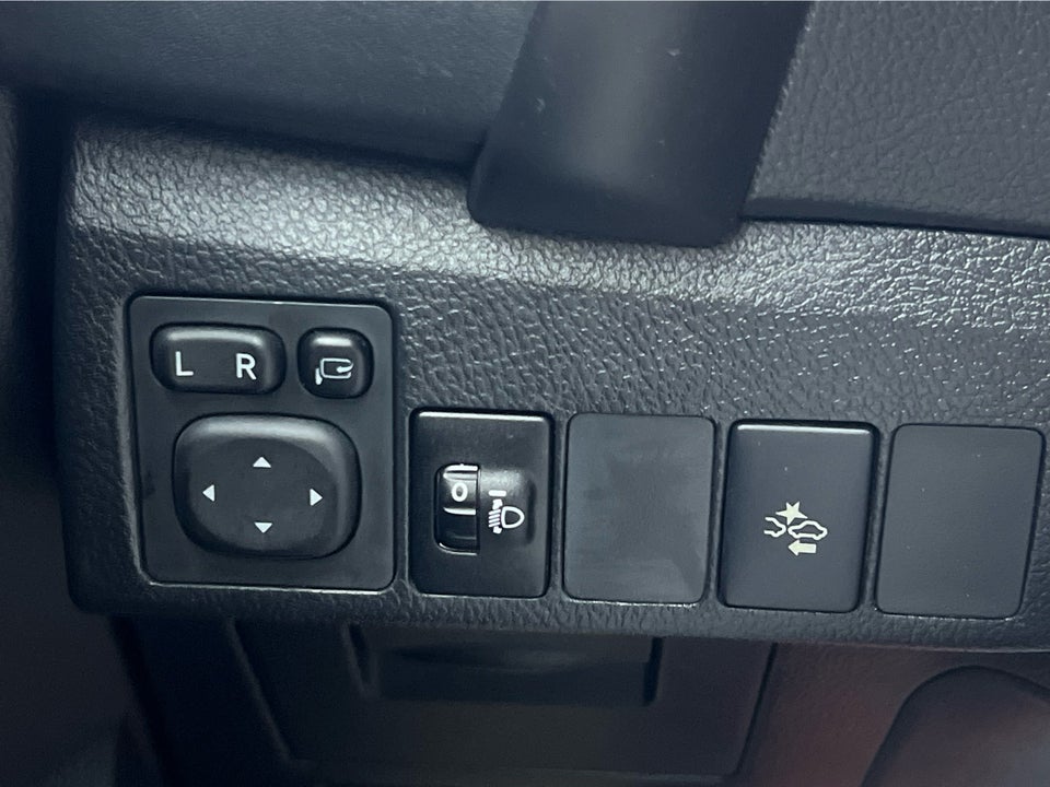 Toyota Auris 1,8 Hybrid H2 Comfort Touring Sports CVT 5d