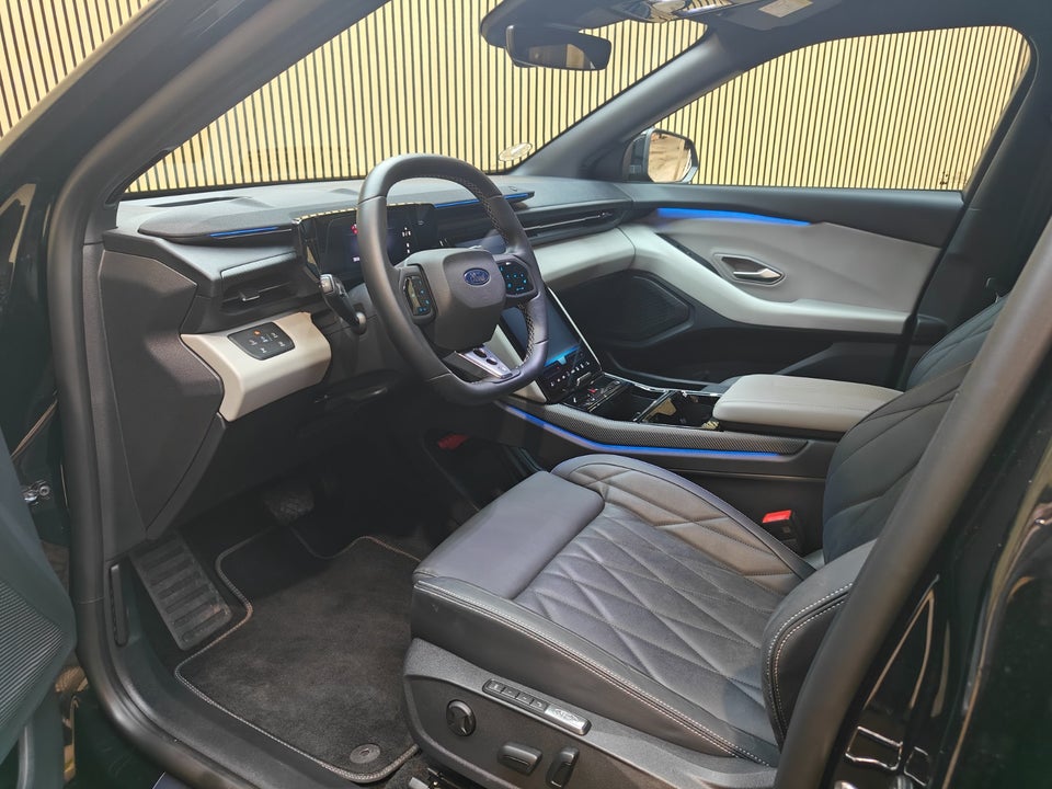 Ford Capri 77 Premium Extended Range 5d