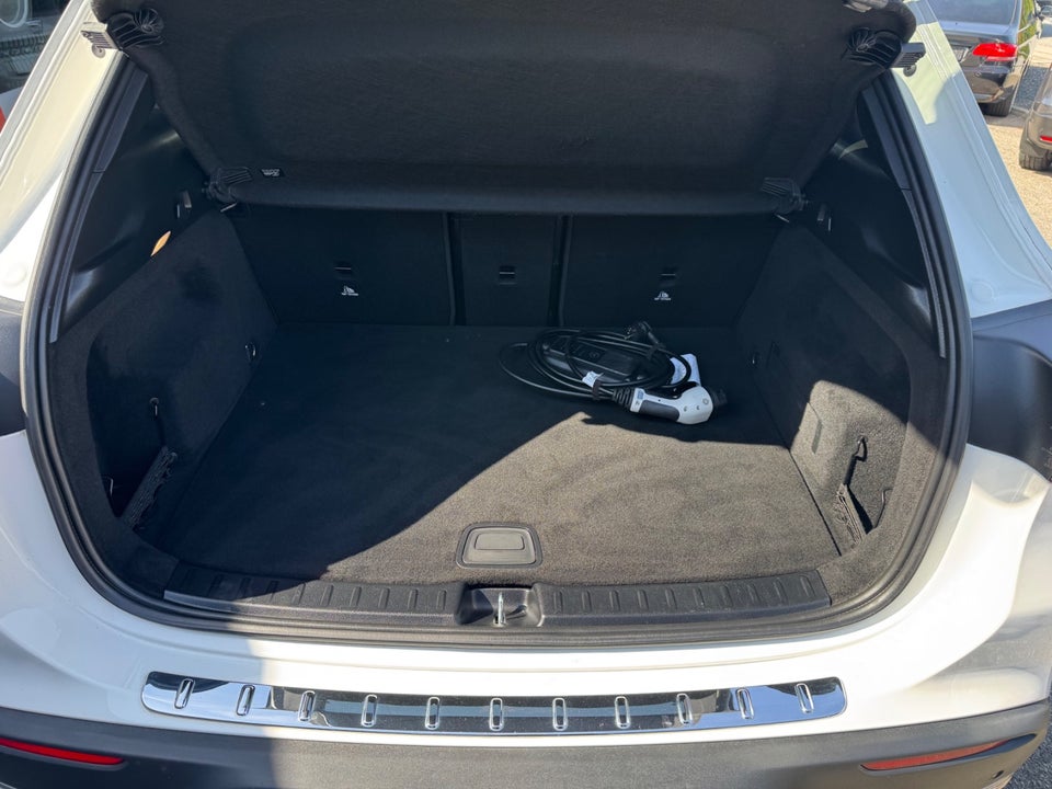 Mercedes EQA250 Progressive 5d