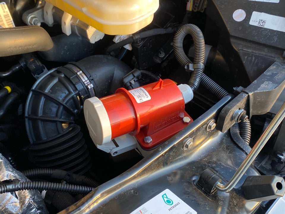 Fiat Ducato 35 Maxi 2,2 MJT 180 Kassevogn L3H2 Pro+ aut.