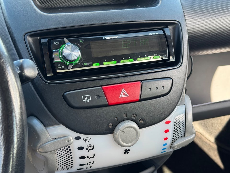 Peugeot 107 1,0 Comfort 5d