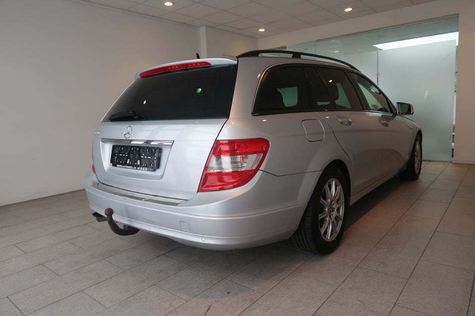 Mercedes C200 2,2 CDi Classic stc. aut. BE 5d