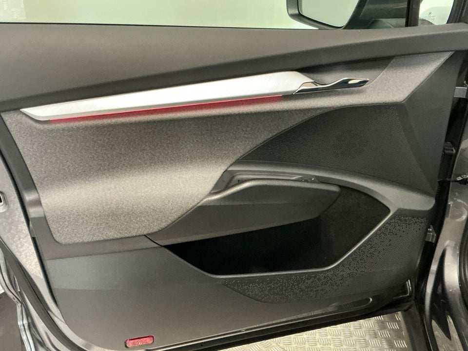 Skoda Enyaq 80 iV Loft 5d