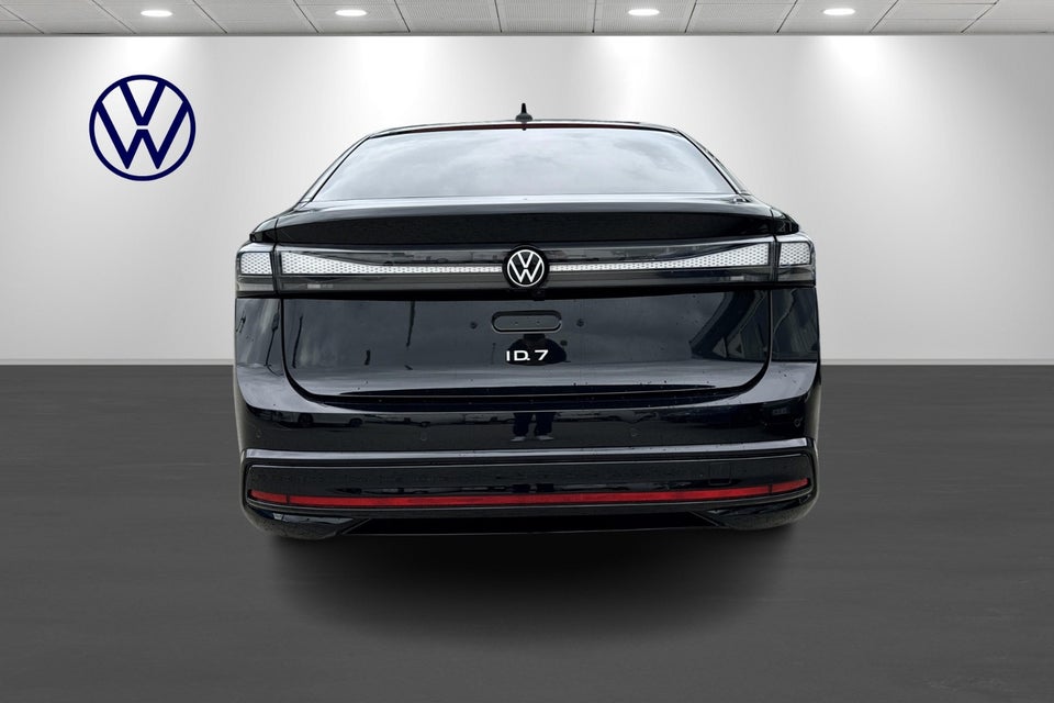 VW ID.7 Pro 5d