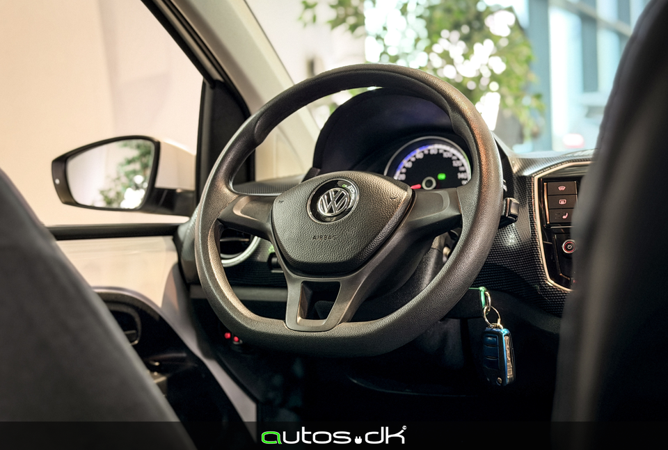 VW e-Up! Move Up! 5d