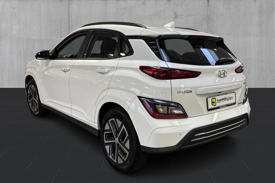 Hyundai Kona 39 EV Select 5d