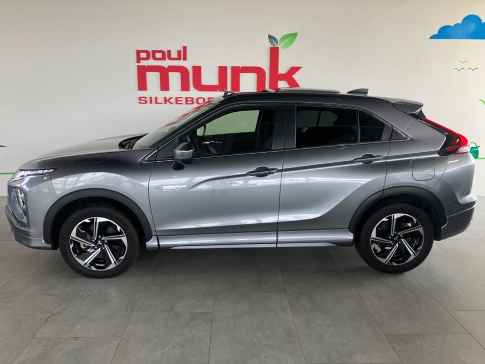 Mitsubishi Eclipse Cross 2,4 PHEV Sport Lux CVT 4WD 5d