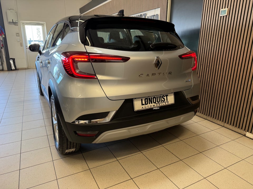 Renault Captur 1,6 E-Tech Intens 5d