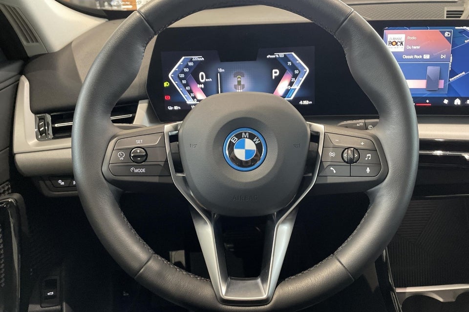 BMW iX1 eDrive20 X-Line 5d