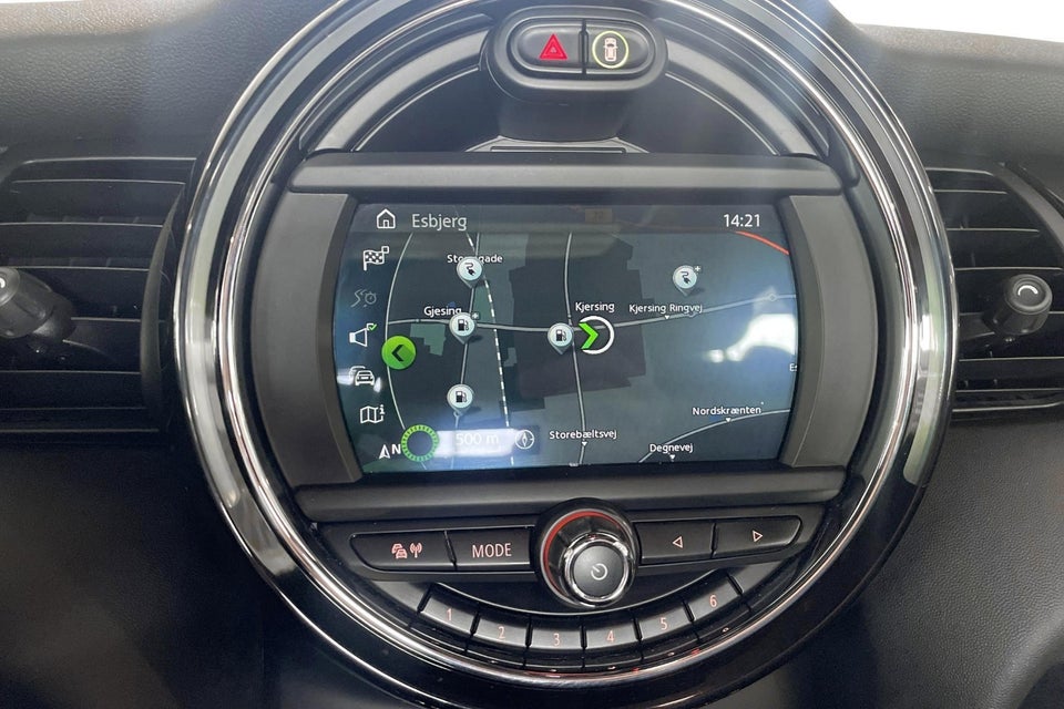 MINI Cooper SE Greenwich 3d