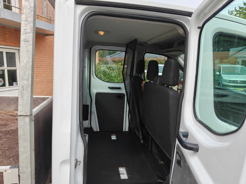 Ford Transit 350 L3 Chassis 2,0 TDCi 130 Db.Kab Ambiente RWD