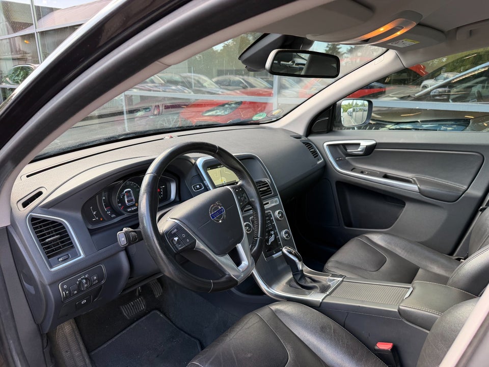Volvo XC60 2,0 D4 190 Momentum aut. 5d