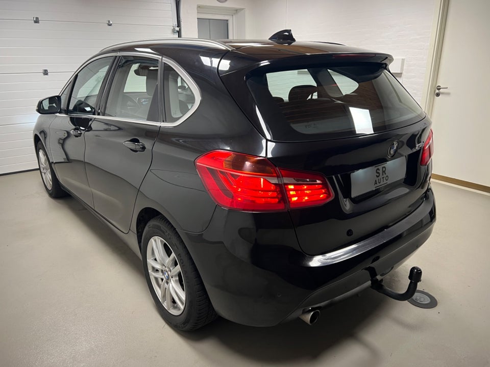 BMW 218d 2,0 Active Tourer 5d