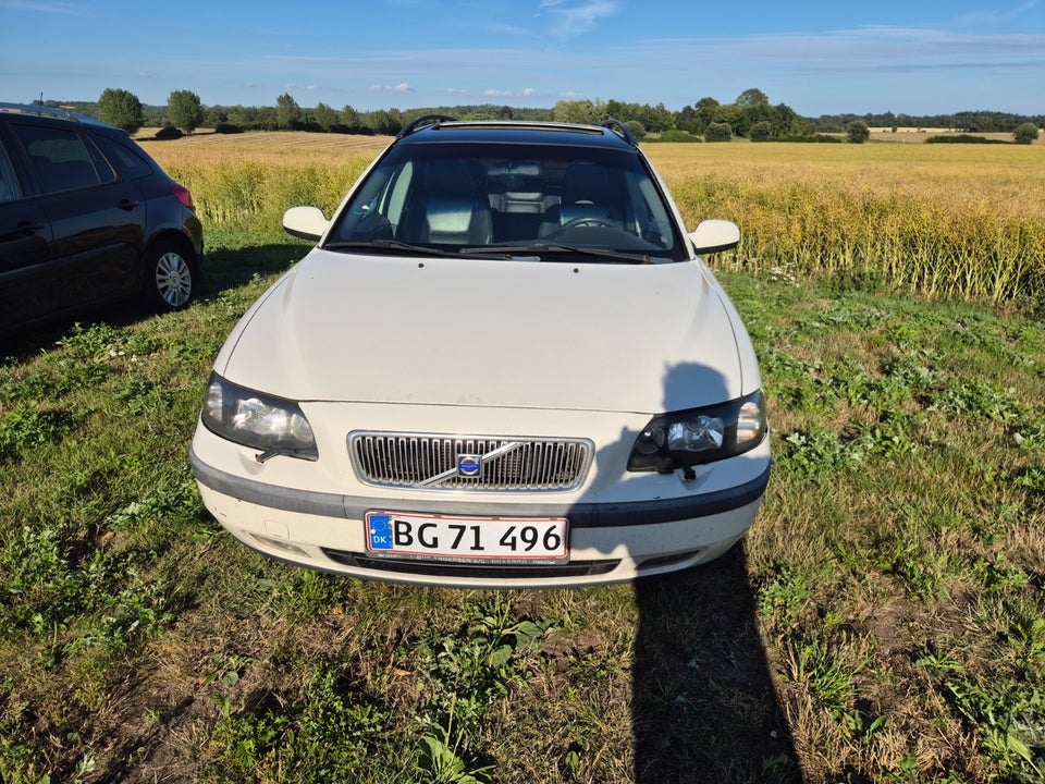 Volvo V70 2,3 T5 aut. 5d