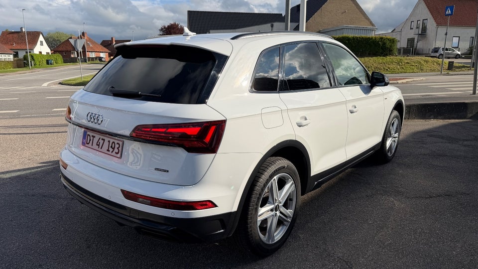 Audi Q5 40 TDi S-line Midnight Edition quattro S-tr. 5d
