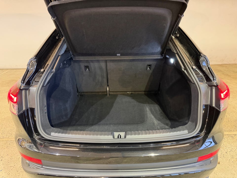 Audi Q4 e-tron 40 Advanced Sportback 5d