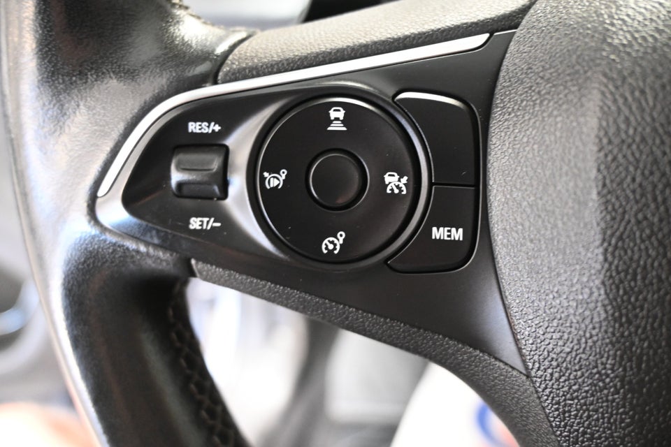 Opel Grandland X 1,6 Hybrid Cosmo Prestige aut. 5d
