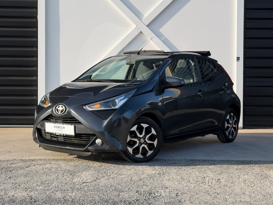 Toyota Aygo 1,0 VVT-i x-sky 5d