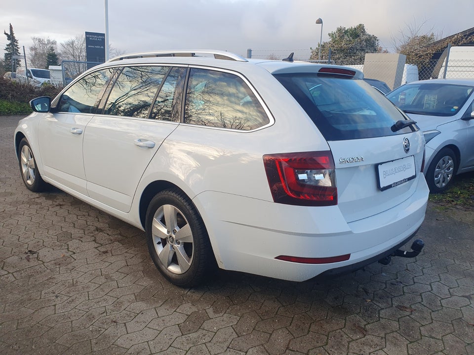 Skoda Octavia 1,8 TSi 180 Style Combi DSG 5d