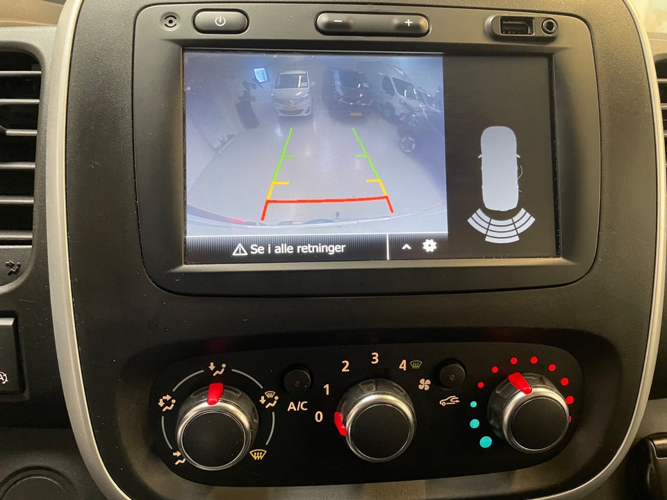 Renault Trafic T29 2,0 dCi 170 L2H1 EDC